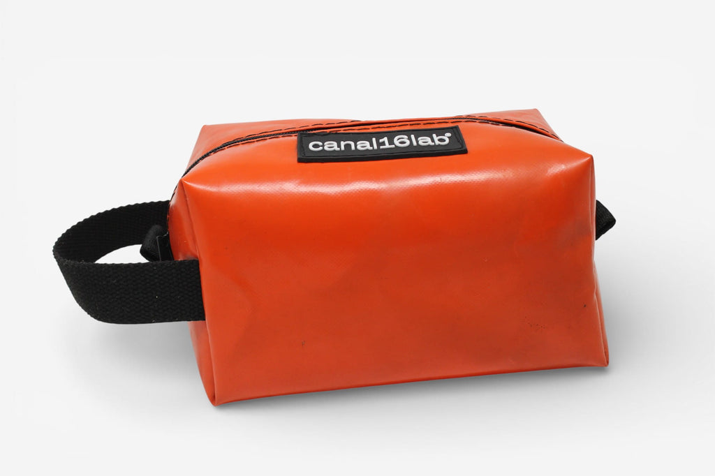 Trousse de toilette orange Hotel