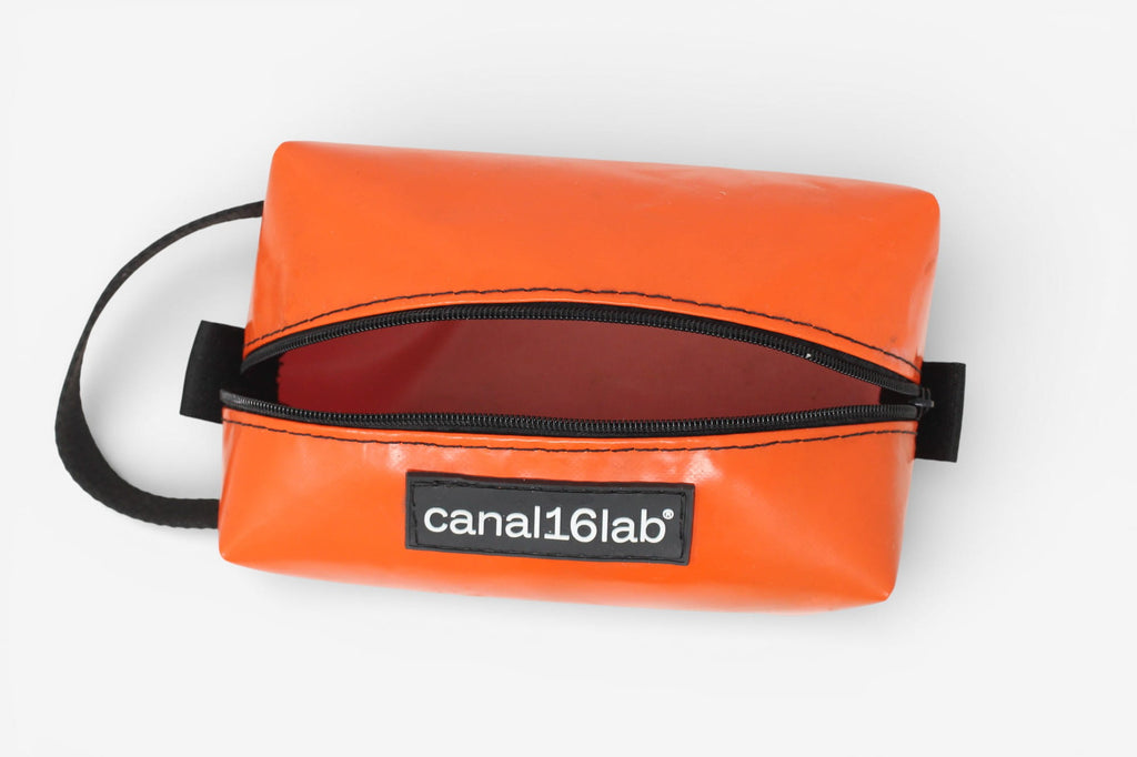 Trousse de toilette orange Hotel